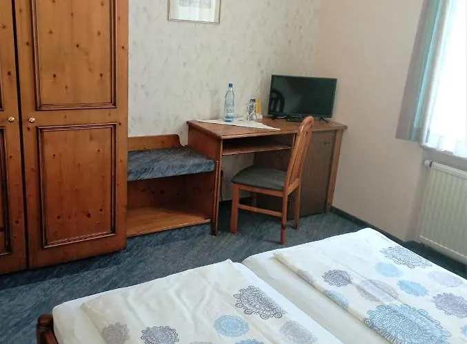 Hotel-restaurant-krone فندق
